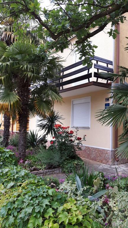 Apartments Barbara Rovinj Exteriör bild